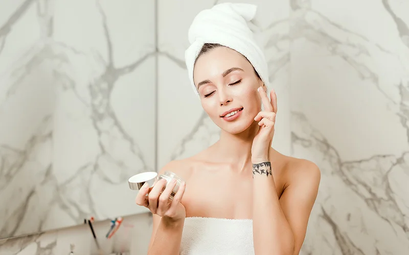 Top 12 Oily Skin Makeup Must-Haves